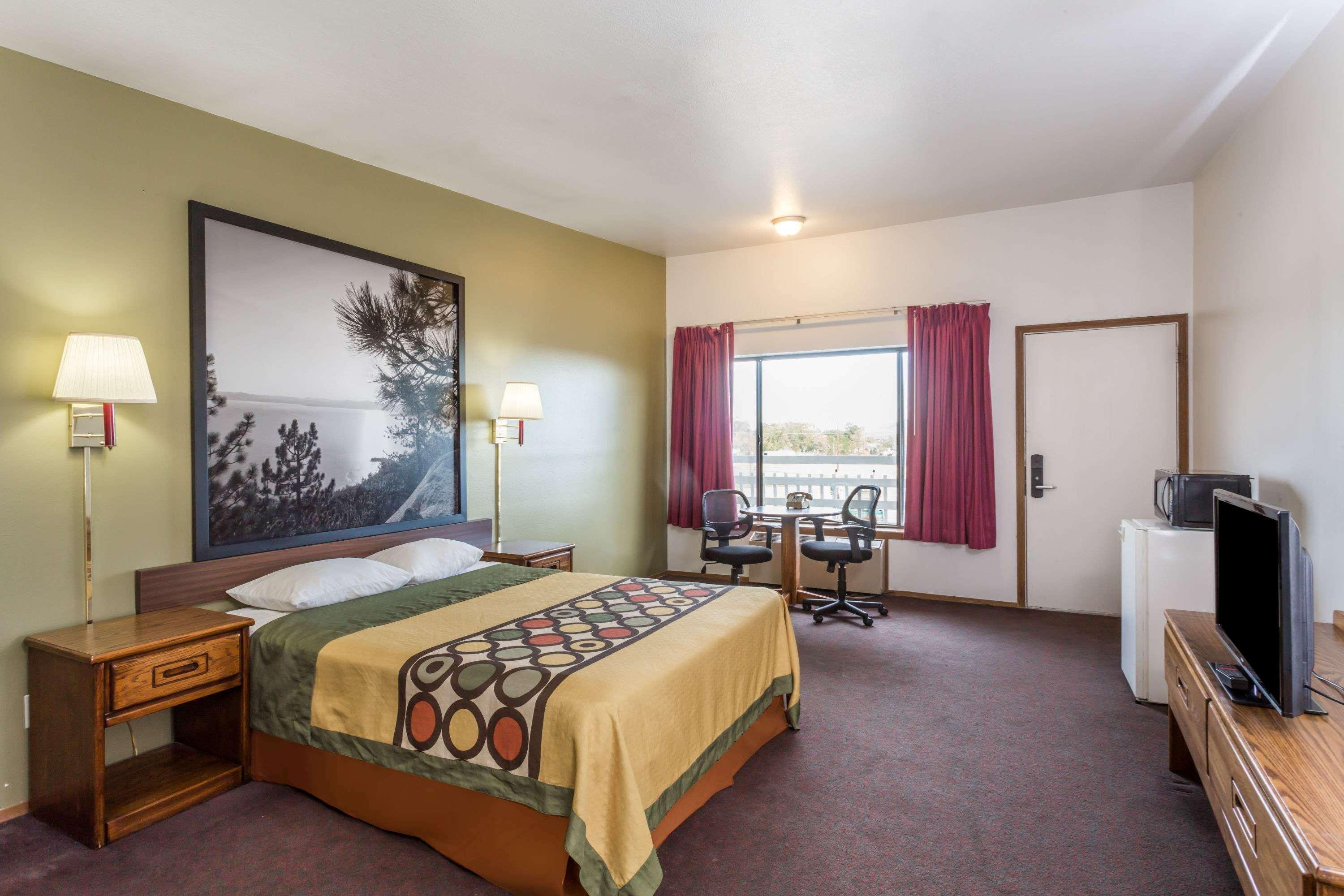 Super 8 By Wyndham 2*