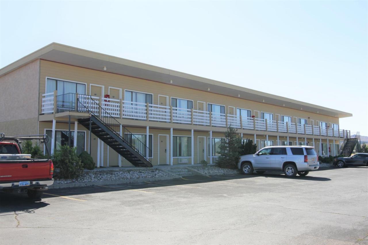 Hotel Super 8 By Wyndham 2*